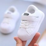 withe-shoes (2)